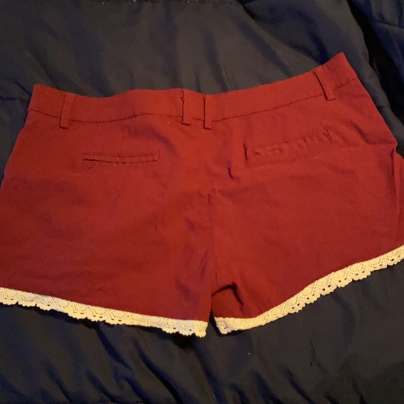 Shorts - Picture 3 of 3